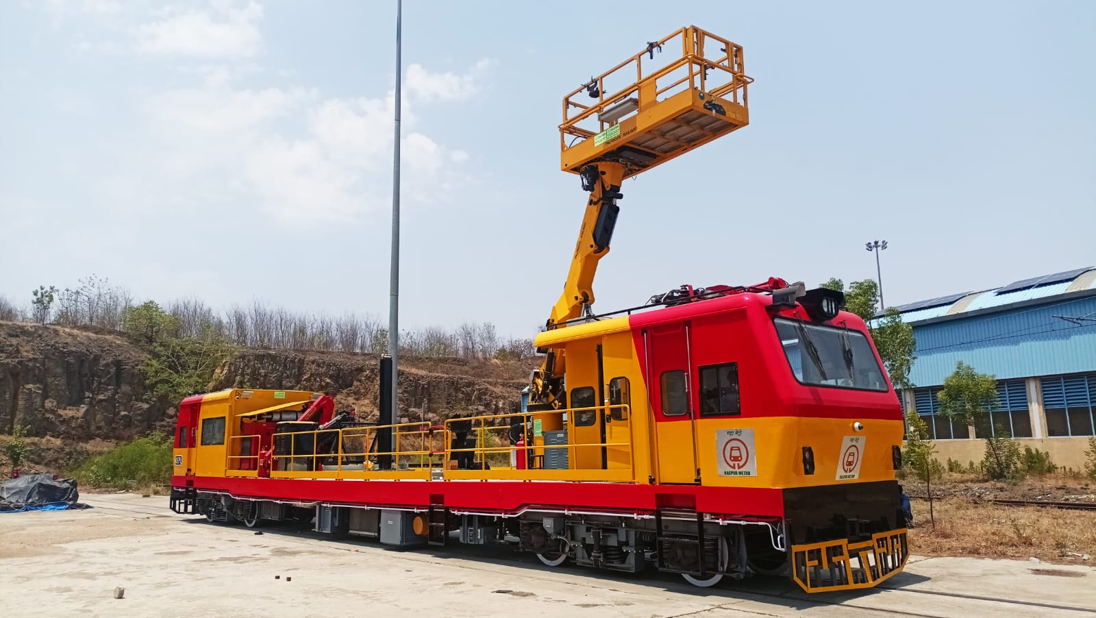 Catenary Maintenance Vehicle